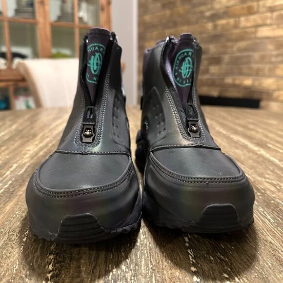 Women's Nike Huarache Run Mid Premium 'Iridescent' Sneakers, Size 8 - Picture 6 of 13